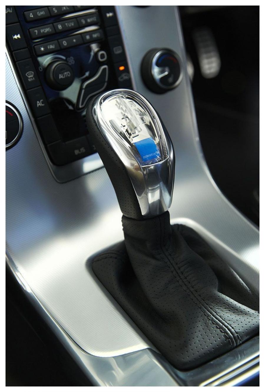  Volvo S60 Polestar 2012 года  (фото 2 из 14)